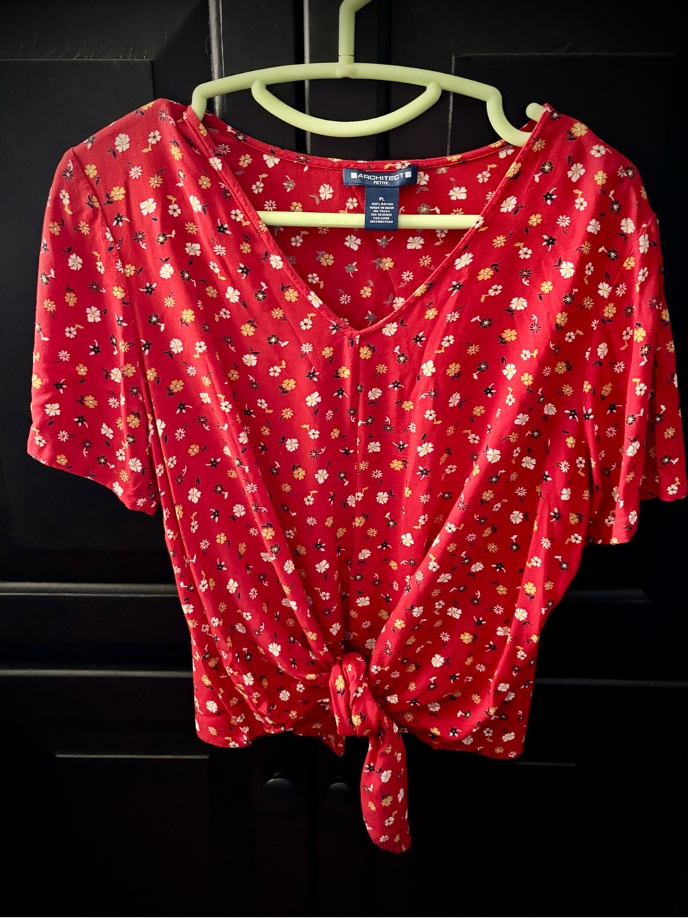 Architect Red Floral Tie-Front V-Neck Crop Blouse
